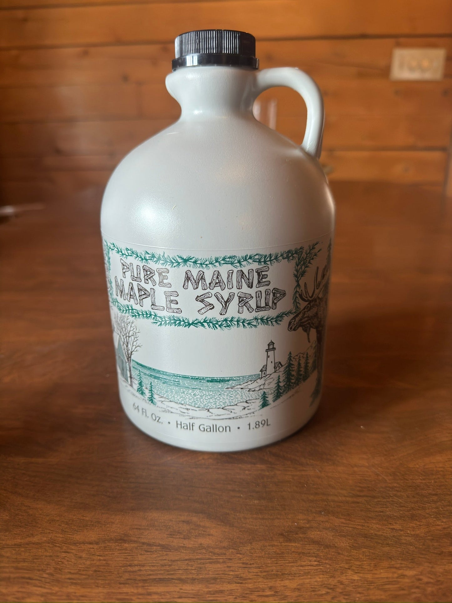 This 64 oz. Half Gallon is a new size that I am trying out. With such an over abundance this season, I had enough syrup to give it a try.